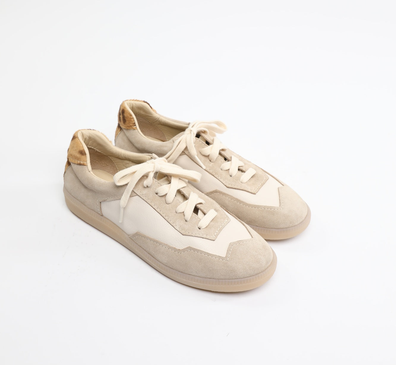 LEATHER SNEAKERS